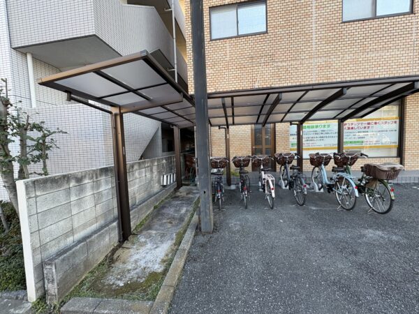 サイクルポートを増設しましたサムネイル